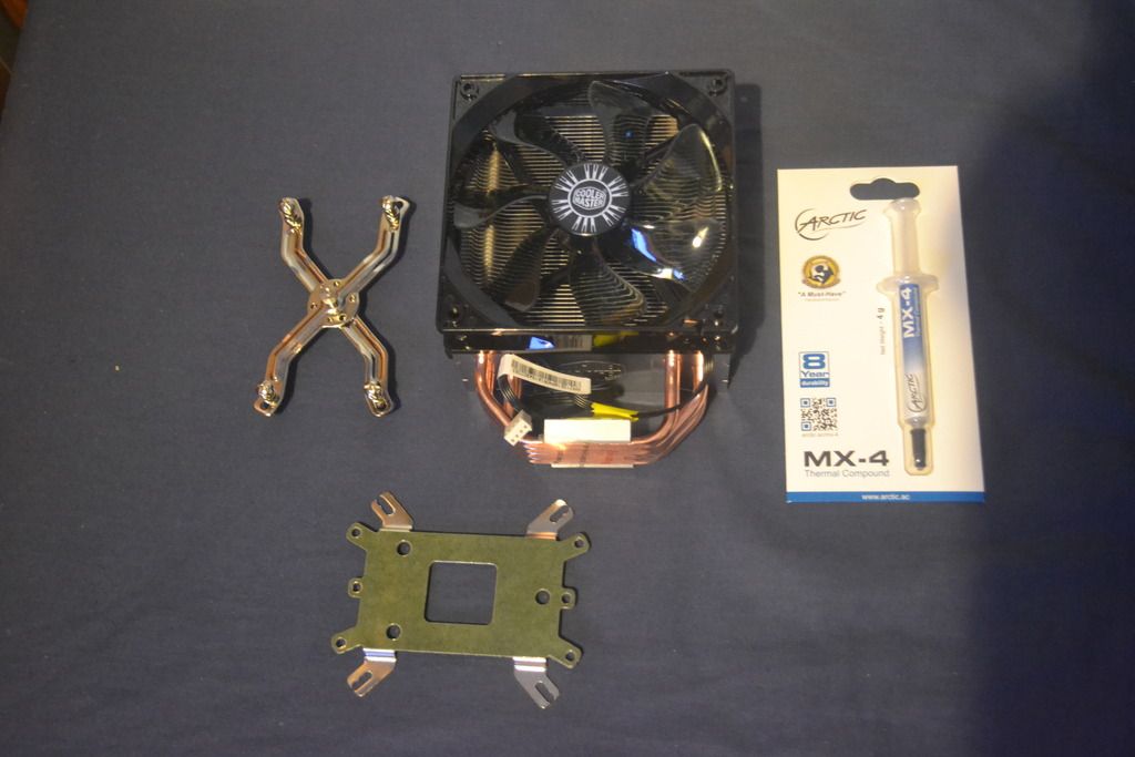 CPU%20cooler%20unpacked%20with%20thermal%20compound_zpsp5slabxq.jpg