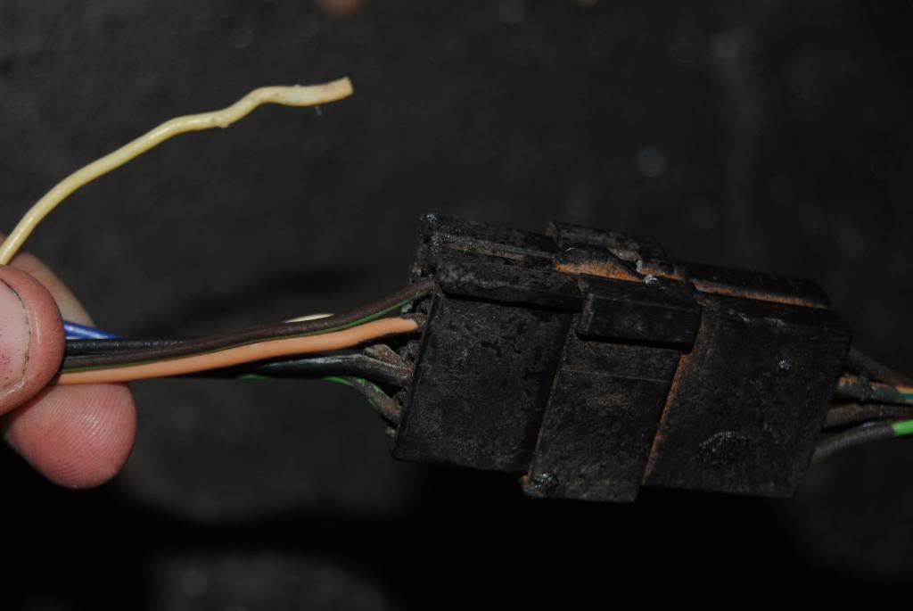 Repairing Broken Speaker Wire at Betty Greeley blog
