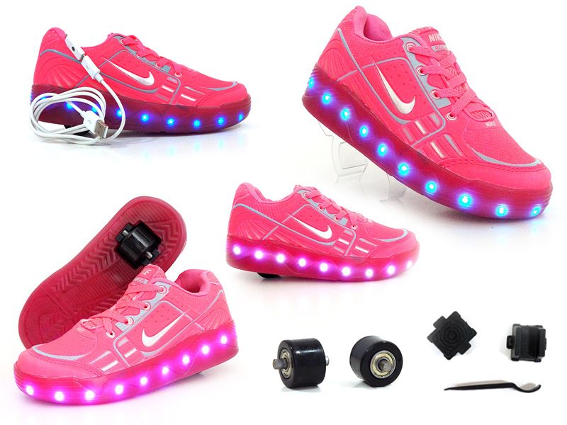 i1350.photobucket.com/albums/p777/foto60/Tenis%20Led%20Infantil%20com%20Rodinha%20Nike_zpskosabb8a.jpg